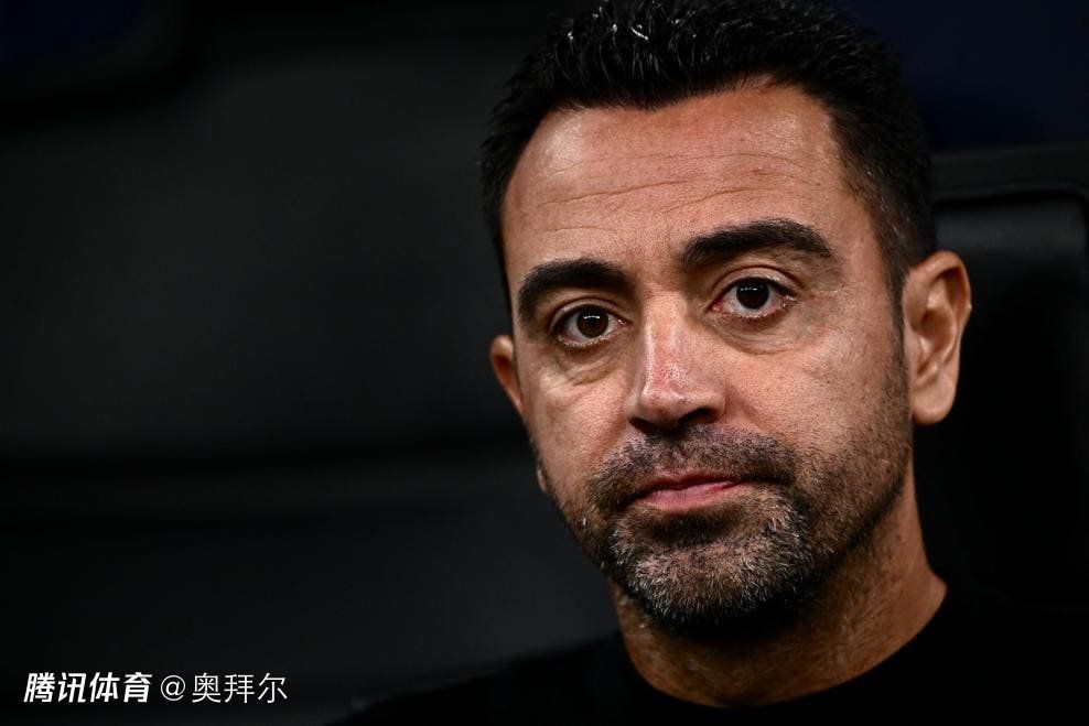 主演新剧《肯尼迪》聚焦著名政治家族 2 堪比时装周!